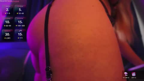 MesmErisse online show from 10.28.25