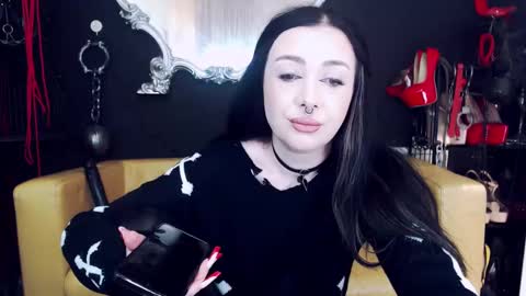 Goddess Georgia online show from 01.04.25