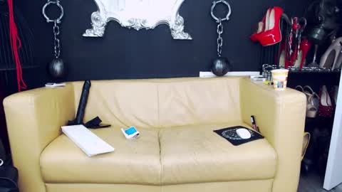 Goddess Georgia online show from 02.01.25