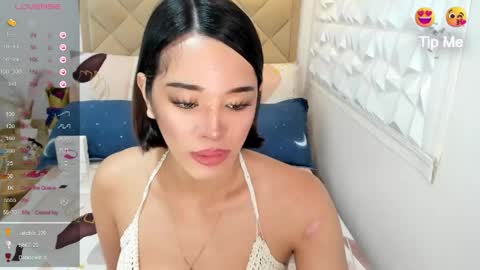 Snapshot of goddessheartxxx chatting on 05.11.26 ruiz online show from 05.11.26