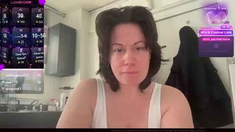 Snapshot of goddessjaylastar chatting on 02.13.26 GoddessJayla Star online show from 02.13.26