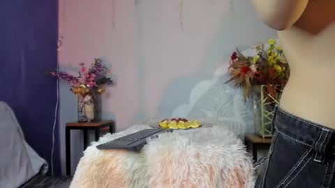 Julieta online show from 02.13.25