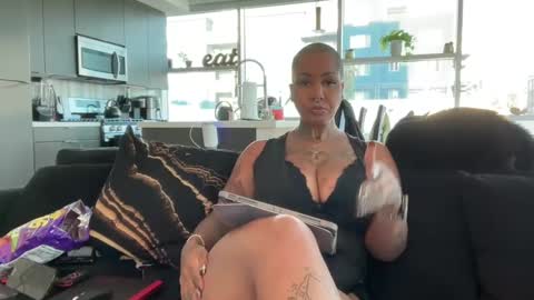 Goddess Kalitha online show from 09.11.25