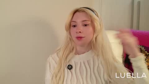 Snapshot of goddesslulea chatting on 03.10.26 Perfect Luella online show from 03.10.26