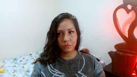 Snapshot of goddessnahi chatting on 12.08.24 Naih Reyes online show from 12.08.24