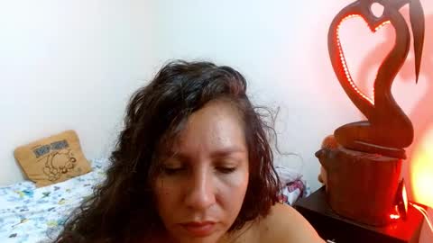 Snapshot of goddessnahi chatting on 12.13.24 Naih Reyes online show from 12.13.24