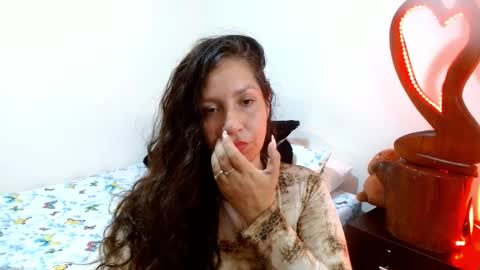 Snapshot of goddessnahi chatting on 12.27.24 Naih Reyes online show from 12.27.24