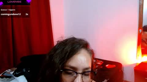 Snapshot of goddessnahi chatting on 01.23.25 Naih Reyes online show from 01.23.25