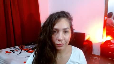 Snapshot of goddessnahi chatting on 01.26.25 Naih Reyes online show from 01.26.25