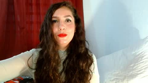 Snapshot of goddessnahi chatting on 02.22.25 Naih Reyes online show from 02.22.25