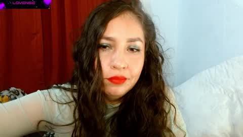 Snapshot of goddessnahi chatting on 02.23.25 Naih Reyes online show from 02.23.25