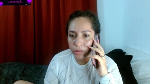 Snapshot of goddessnahi chatting on 03.12.25 Naih Reyes online show from 03.12.25