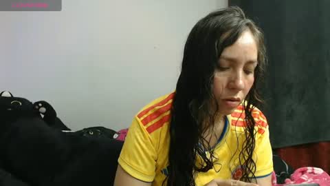 Snapshot of goddessnahi chatting on 07.04.26 Naih Reyes online show from 07.04.26