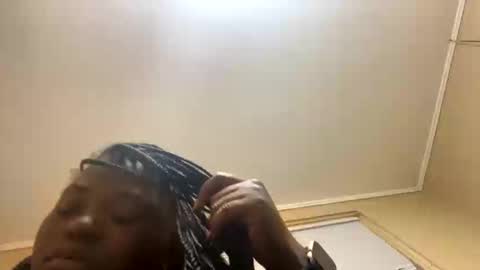 goddessnyia online show from 01.21.25