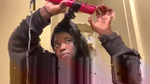 goddessnyia online show from 02.18.25