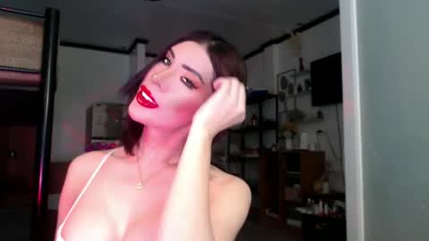 Eva online show from 12.04.24