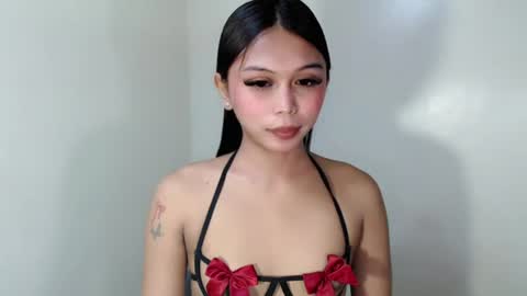 MISS LOVELY online show from 06.30.26