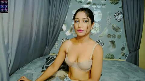 Snapshot of goddessoffury00 chatting on 03.09.25 Layla Salvardor online show from 03.09.25