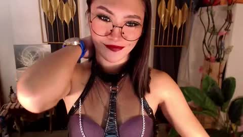 Snapshot of goddessquinnie chatting on 01.24.25 quinnie online show from 01.24.25