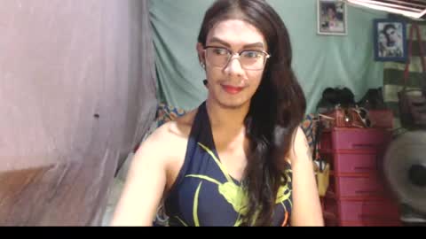 Snapshot of goddesssonyaxxx chatting on 06.02.26 KENNY DOLL online show from 06.02.26