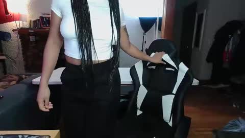 Goddess Tina 3 online show from 01.09.25
