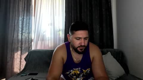 gold_alpha_boy online show from 10.10.25