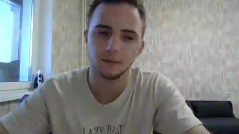 Snapshot of golden_boyyy21 chatting on 01.21.25 Golden boyyy21 online show from 01.21.25