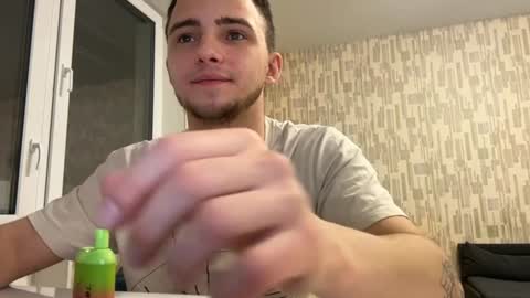 Snapshot of golden_boyyy21 chatting on 01.26.25 Golden boyyy21 online show from 01.26.25