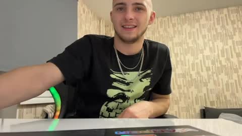 Snapshot of golden_boyyy21 chatting on 01.29.25 Golden boyyy21 online show from 01.29.25