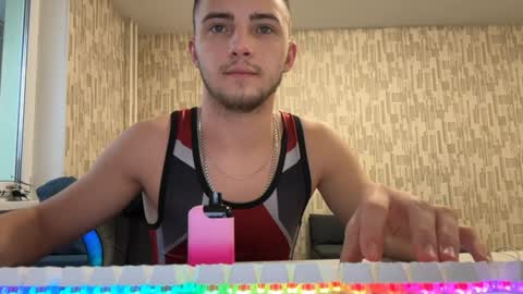 Snapshot of golden_boyyy21 chatting on 02.05.25 Golden boyyy21 online show from 02.05.25