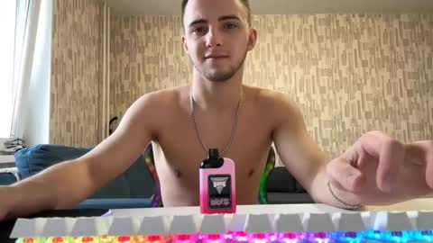 Snapshot of golden_boyyy21 chatting on 02.09.25 Golden boyyy21 online show from 02.09.25