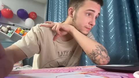 Snapshot of golden_boyyy21 chatting on 02.24.25 Golden boyyy21 online show from 02.24.25