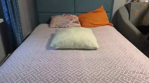 Snapshot of golden_boyyy21 chatting on 10.30.25 Golden boyyy21 online show from 10.30.25