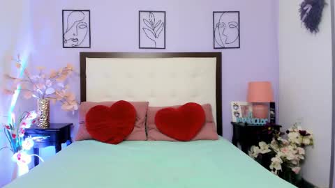 Kitty online show from 10.15.25