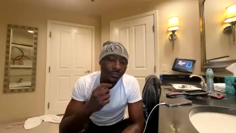 Snapshot of goldenapo chatting on 03.03.26 goldenapo online show from 03.03.26