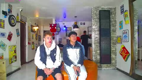 GOLDENJOI online show from 02.23.25