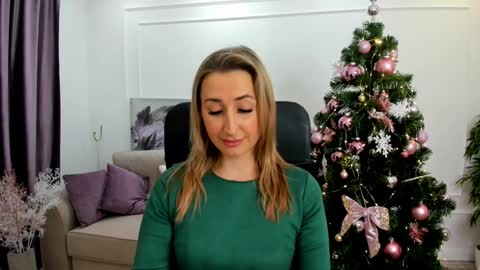 Olivia online show from 01.08.25