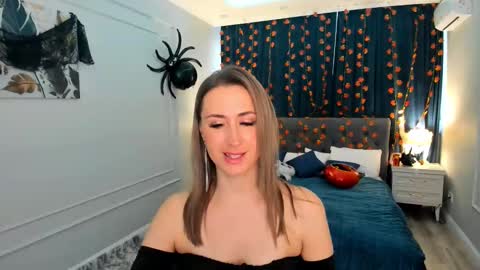 Olivia online show from 10.14.25