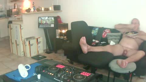 Snapshot of goldyguy011 chatting on 06.20.26 goldyguy011 online show from 06.20.26