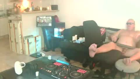 Snapshot of goldyguy011 chatting on 06.21.26 goldyguy011 online show from 06.21.26
