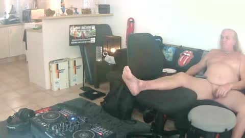 Snapshot of goldyguy011 chatting on 07.08.26 goldyguy011 online show from 07.08.26