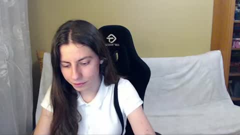 Elizabeth Effie online show from 07.17.26