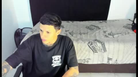 Snapshot of goodboy69i chatting on 01.23.25 goodboy69i online show from 01.23.25