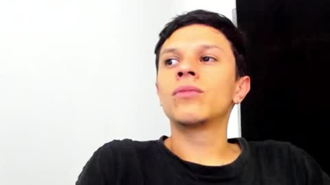 Snapshot of goodboy69i chatting on 02.09.25 goodboy69i online show from 02.09.25