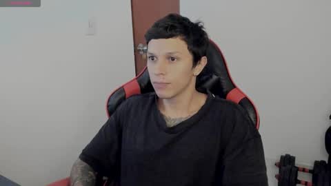 Snapshot of goodboy69i chatting on 10.12.25 goodboy69i online show from 10.12.25