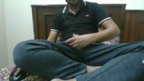 Snapshot of goodfucker3252 chatting on 12.25.24 Arab Pronstar online show from 12.25.24