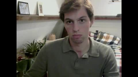Snapshot of goodlistener19 chatting on 10.05.25 Good Listener online show from 10.05.25