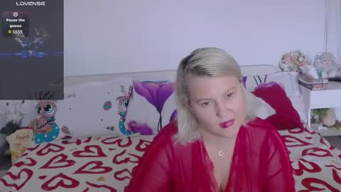 Snapshot of goodluckangel chatting on 10.13.25 Elysa online show from 10.13.25