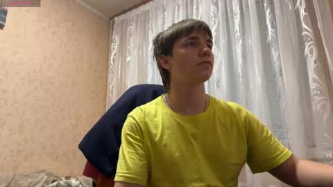 Snapshot of goolden_flaash chatting on 05.26.26 goolden_flaash online show from 05.26.26