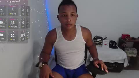 Snapshot of goos_cum chatting on 10.05.25 Goos online show from 10.05.25